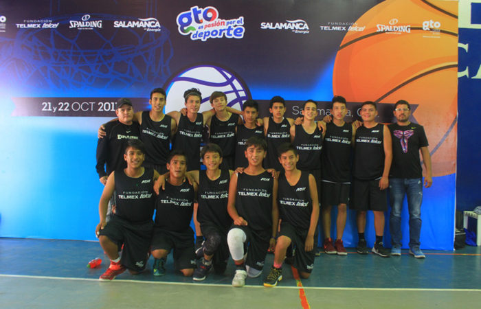 Gto gana a Qro dentro de la cat.varonil 2003-2004 con marcador 74-43